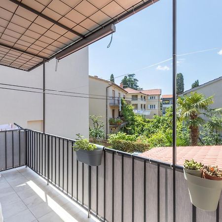 Apartment Oleander Малинска Екстериор снимка