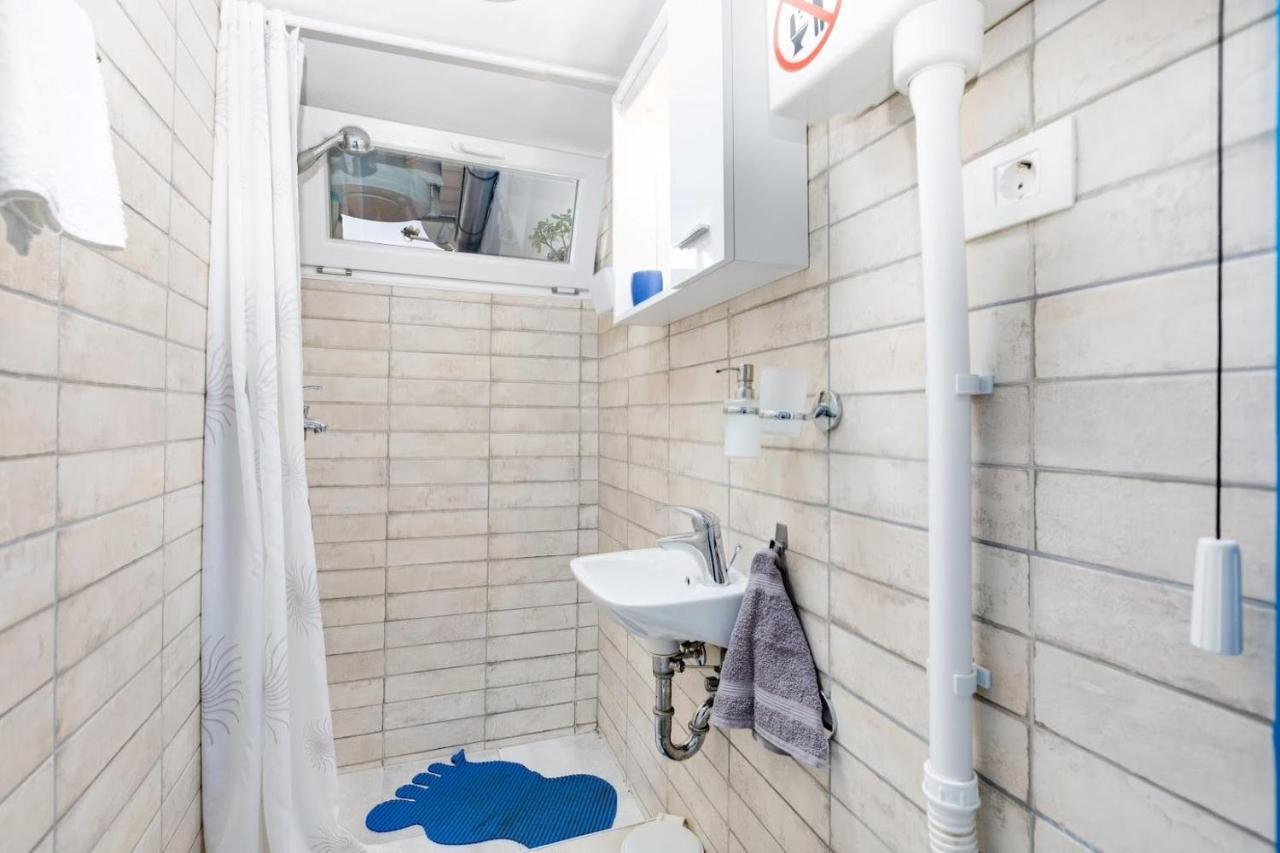 Apartment Oleander Малинска Екстериор снимка